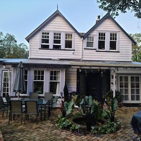 Dovecote House Bed & Breakfast Auckland Exterior photo